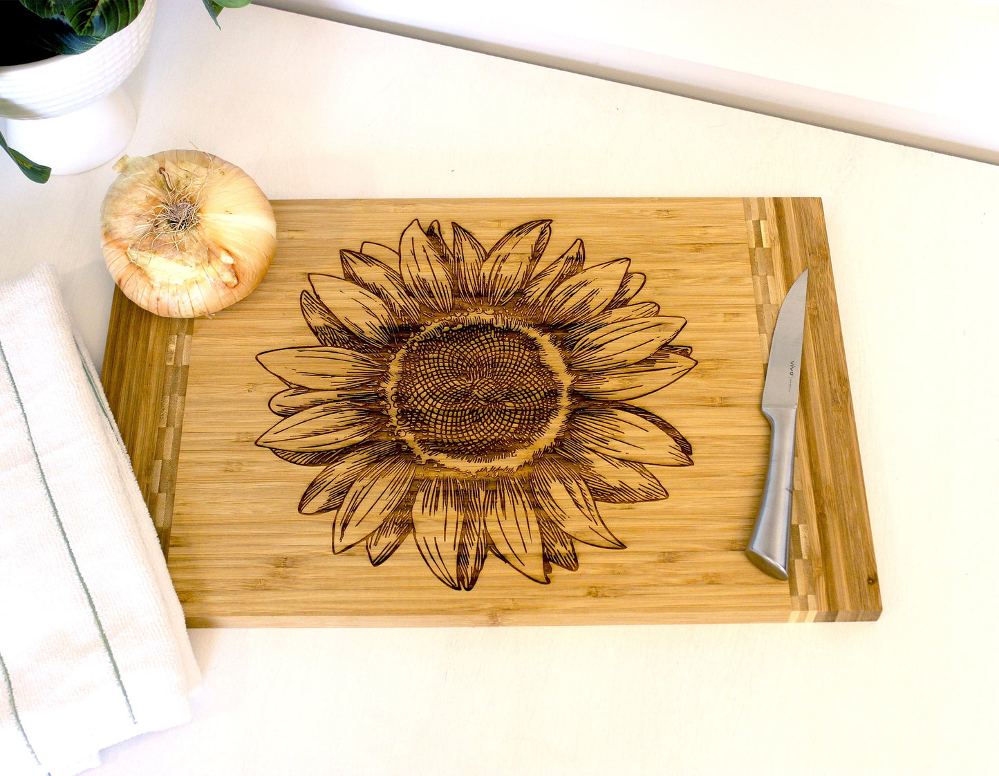 Sunflower Kitchen Decor - Personalized Bamboo Cutting Board for Mother's Day, great Environmentally Friendly Gifts, Wooden Easel Included