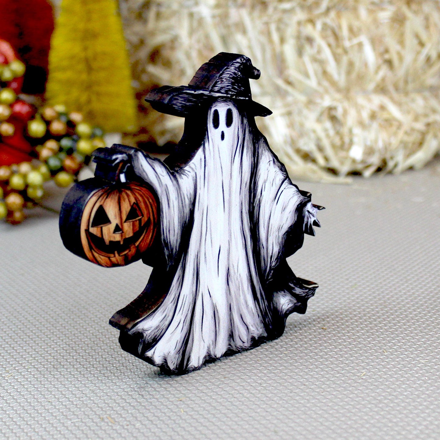 Halloween Ghost Shelf Sitter – Rustic Décor, Good for Tiered Trays, Mantels & Shelves, Perfect For Halloween Nights and Soft Autumn Breezes