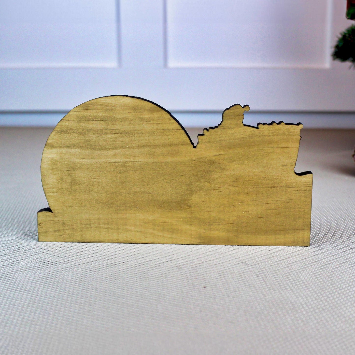 Santa Sleigh Shelf Sitter – Personalized Christmas Mantel Decor, Reindeer & Moonlit Scene. this sleigh scene brings instant Christmas wonder