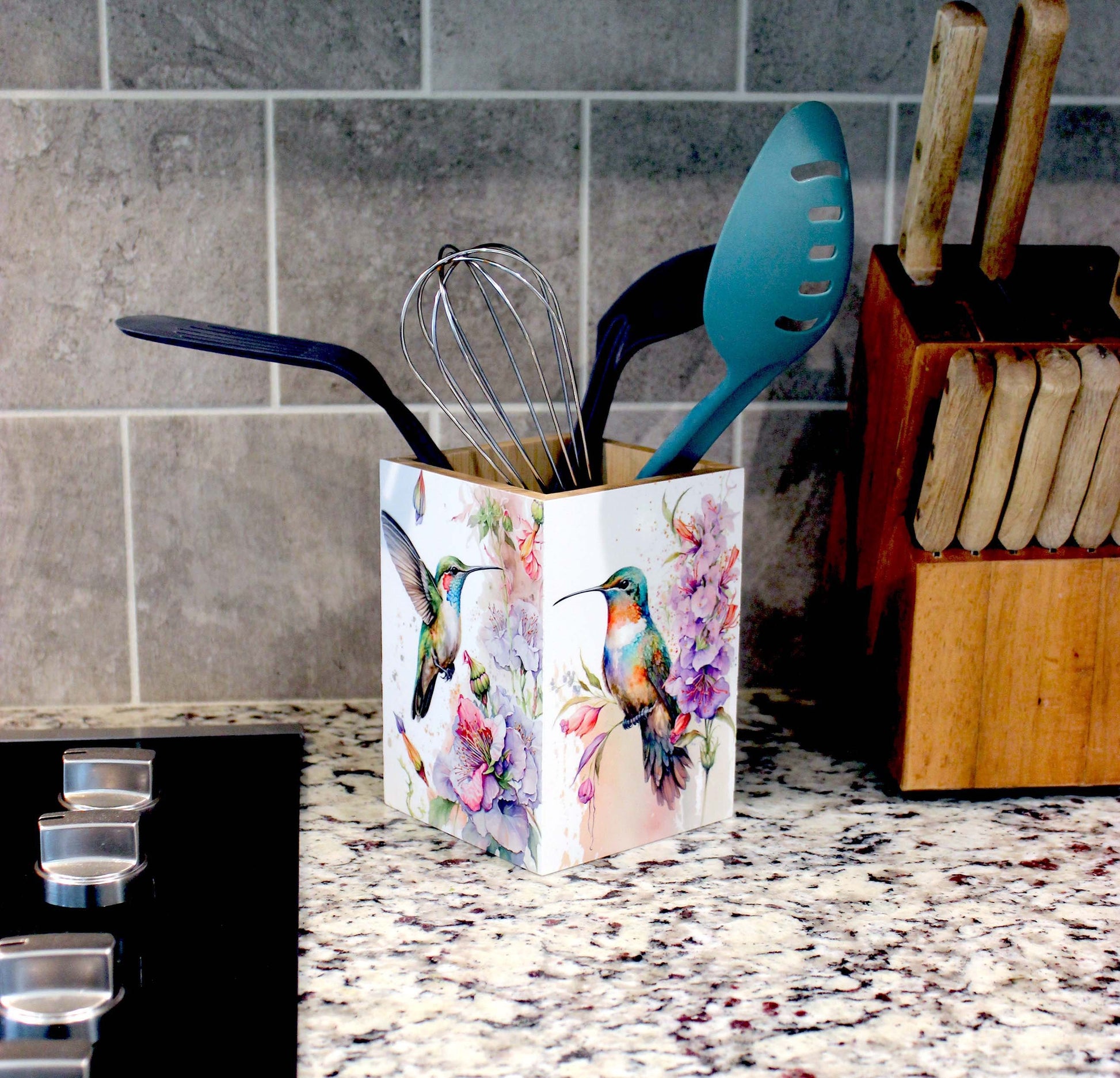 Hummingbirds Utensil Holder, Eco-Friendly Bamboo Wood, Beautiful Hummingbird Art Decorating 4 Sides in UV Ink & Protected with Polycrylic