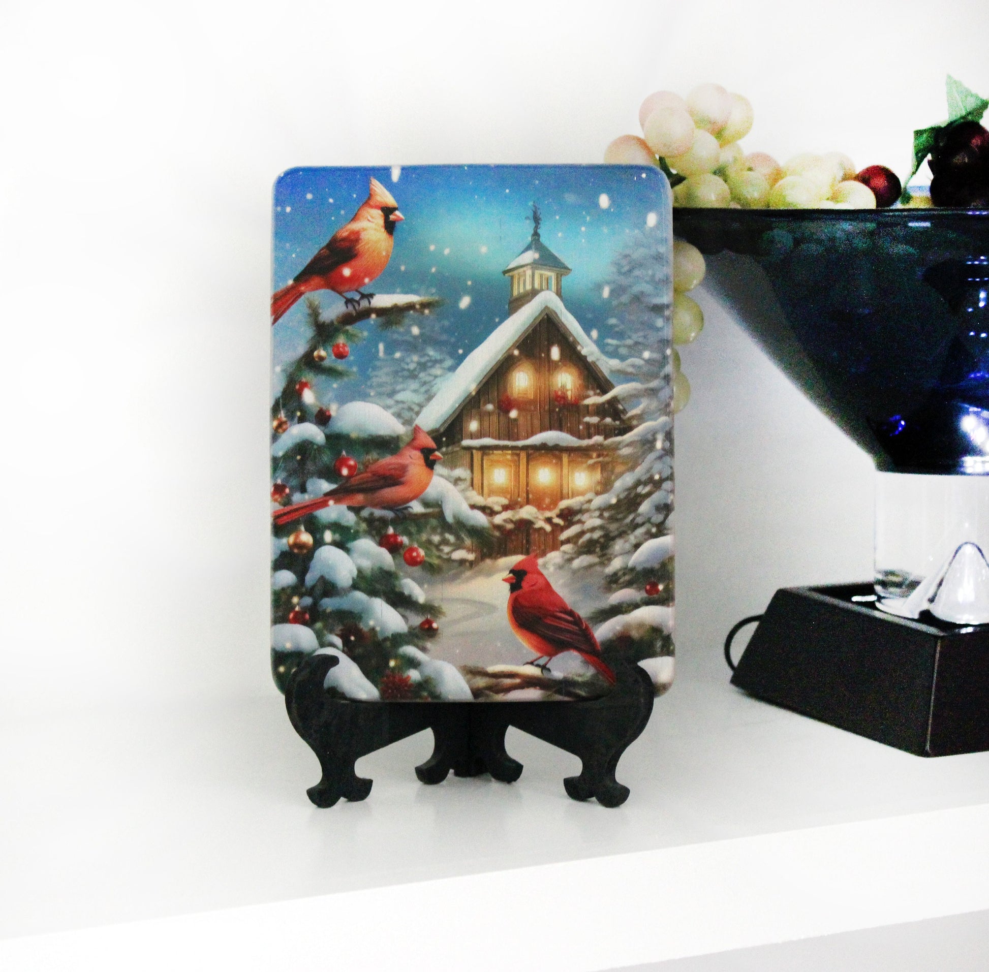 Christmas Cardinals Cutting Board, Christmas Cardinals Kitchen Decor, Environmentally Friendly Bamboo Cutting Board decorated using UV Ink