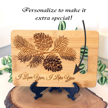 Pine Cone Home Decor, Engraved Bamboo Cutting Board, Cheese Cutting Board, Environmentally Friendly Gifts, Pinecone Home Decor