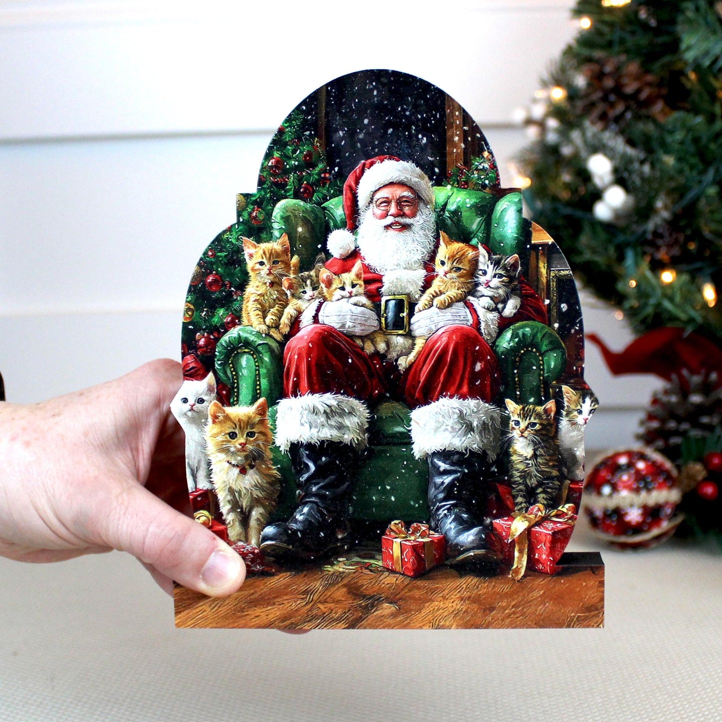 Cat-Loving Santa Shelf Sitter – Personalized Wooden Christmas Decor, 3 Designs – Wooden Mantel Decorations