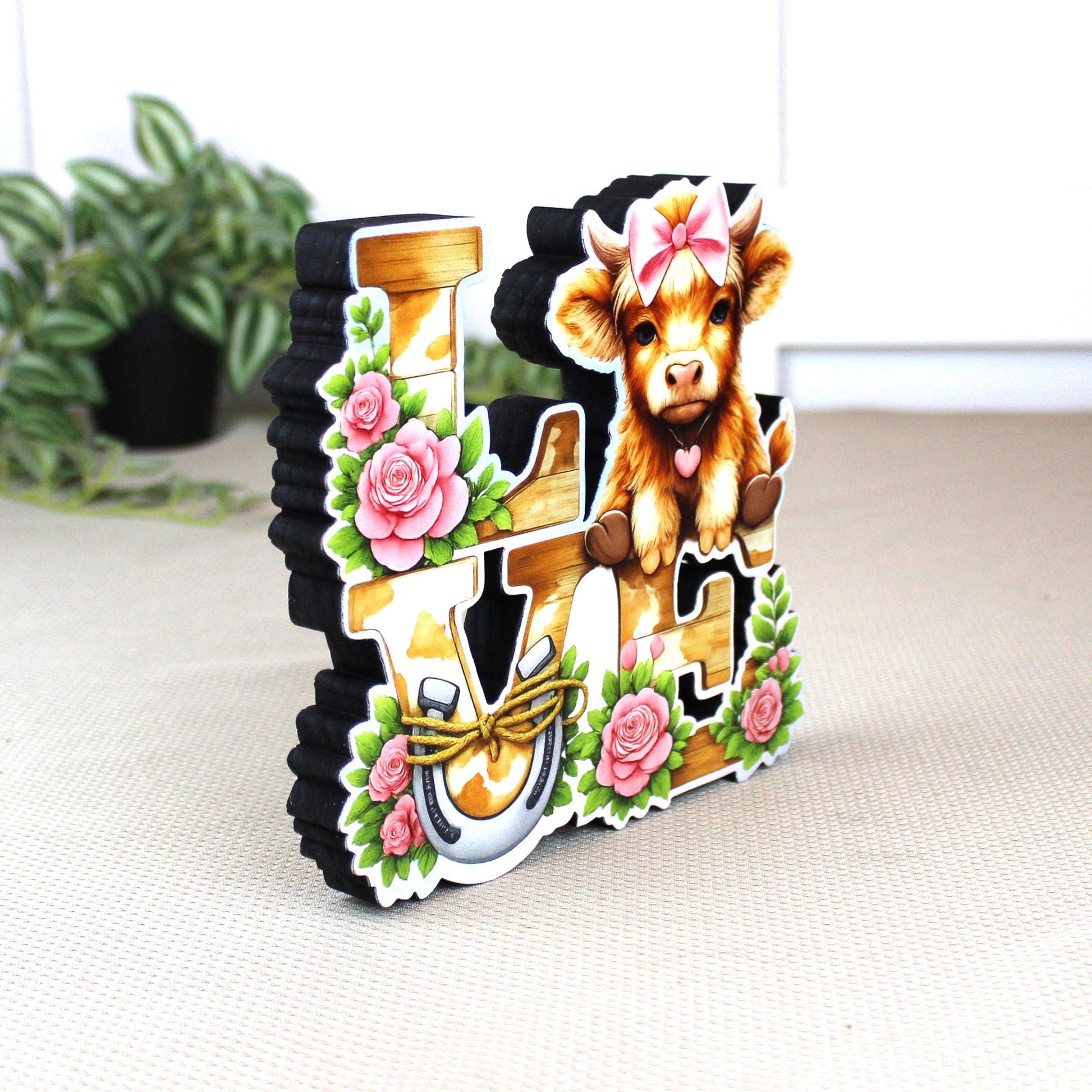 Highland Cow Love Shelf Sitter – Personalized Love Sign, Wooden Valentine Mantel & Tiered Tray Decor