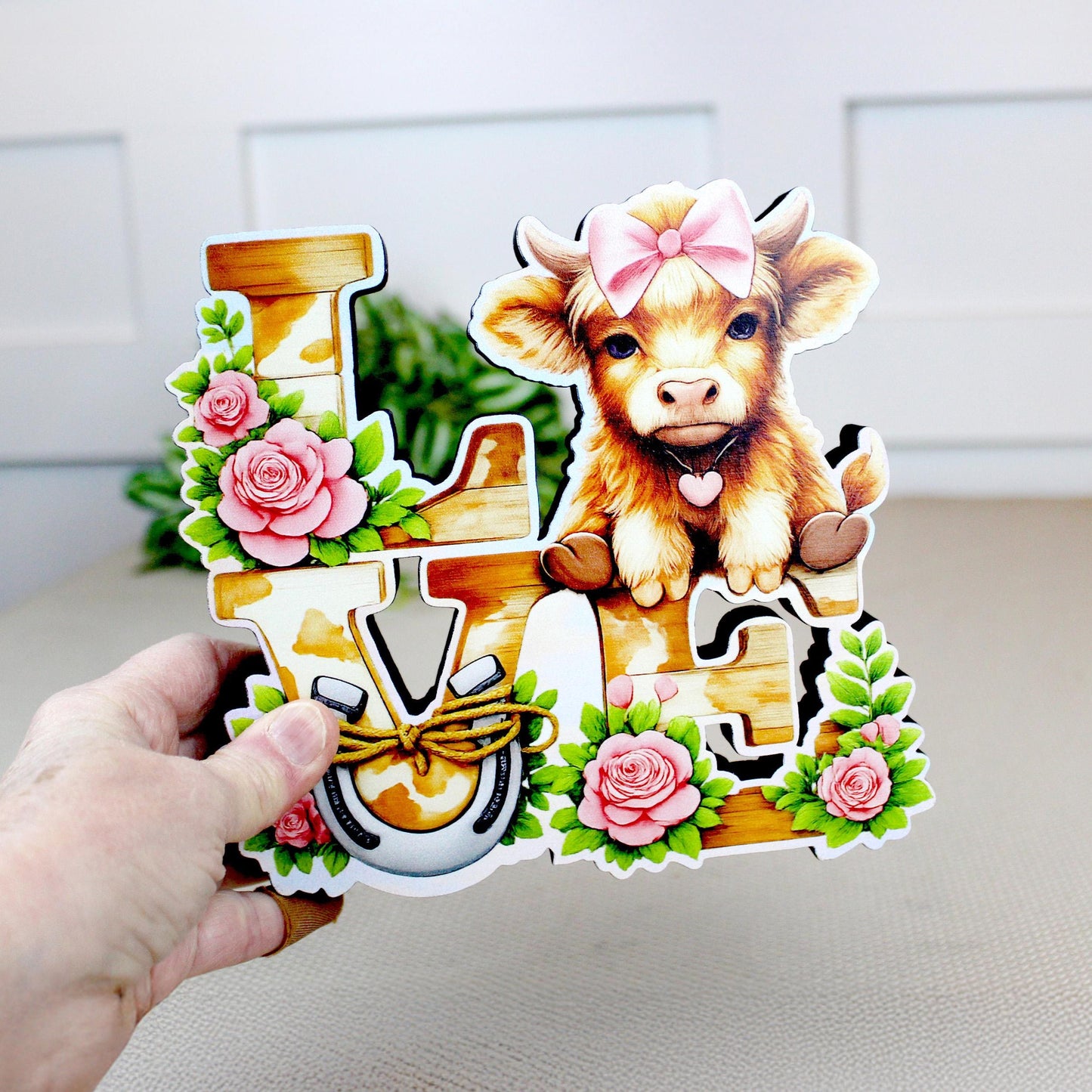 Highland Cow Love Shelf Sitter – Personalized Love Sign, Wooden Valentine Mantel & Tiered Tray Decor