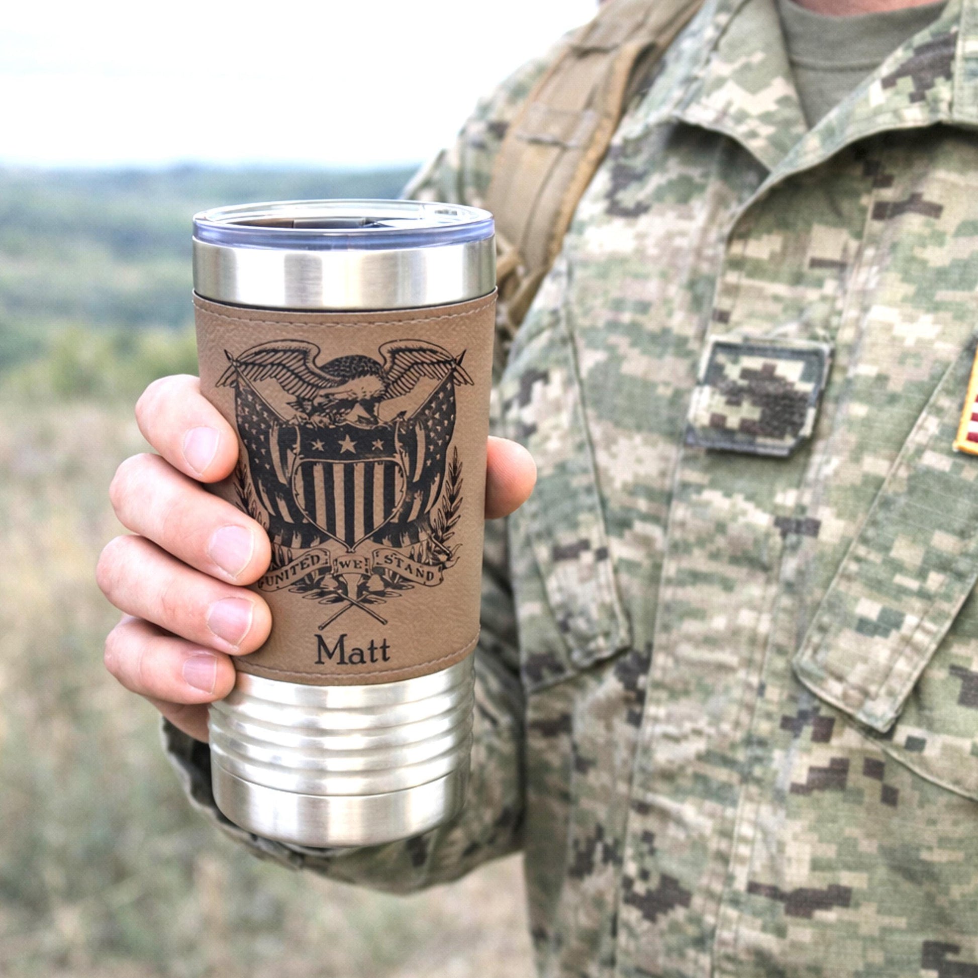 American Flag Tumbler. Patriotic Tumbler. American Flag Mug with Eagle. Leather wrapped tumbler, Engraved Tumbler