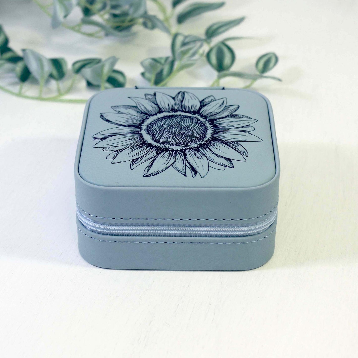 Engraved Jewelry Box, Sunflower Travel Jewelry Case, Custom Bridesmaid Gift, Perfect Birthday or Mother's Day Gift or Favors, Leatherette