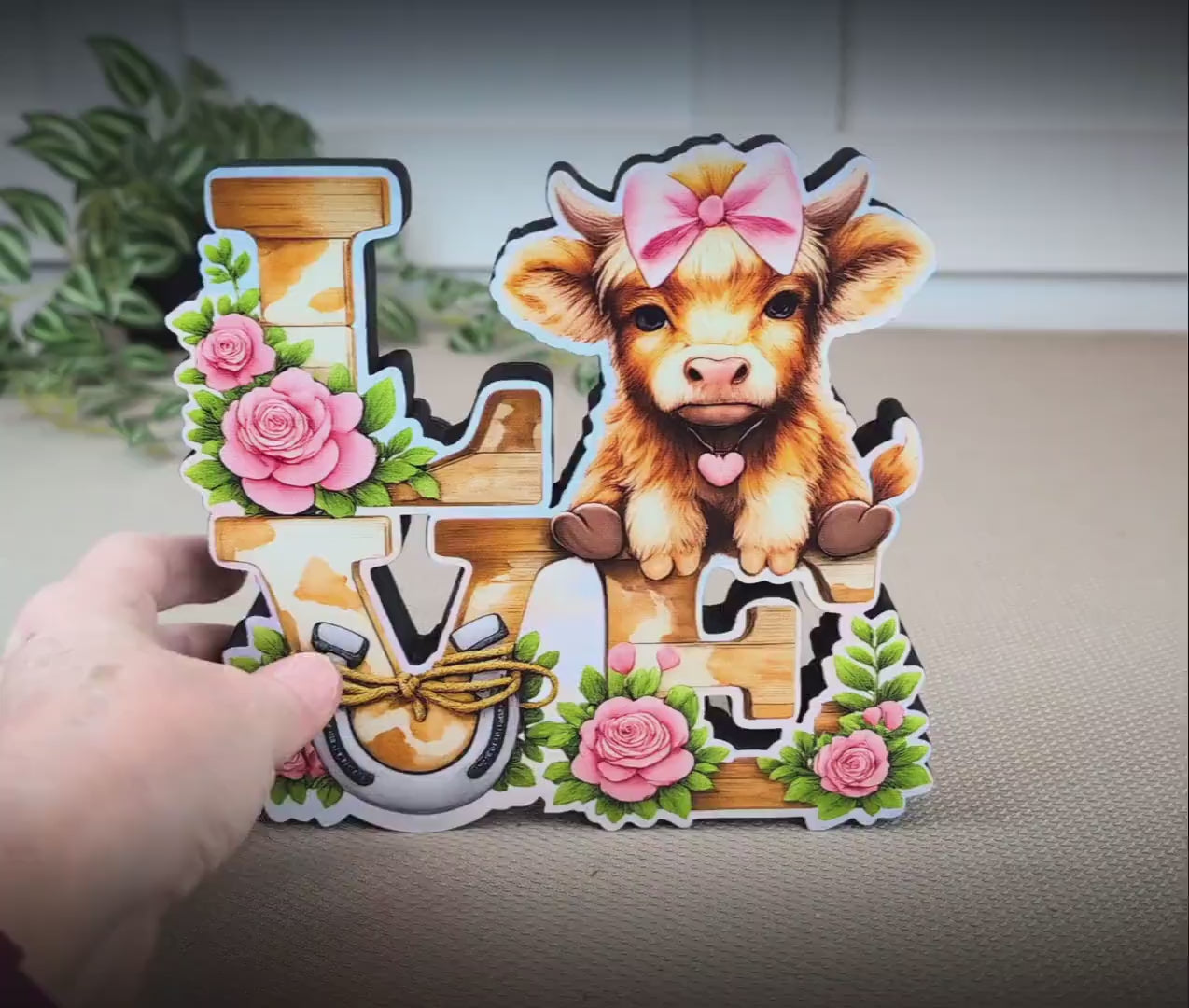 Highland Cow Love Shelf Sitter – Personalized Love Sign, Wooden Valentine Mantel & Tiered Tray Decor