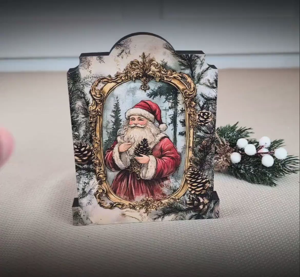 Vintage Santa Shelf Sitter – Personalized Wooden Christmas Mantel Decor, 3 Design Options