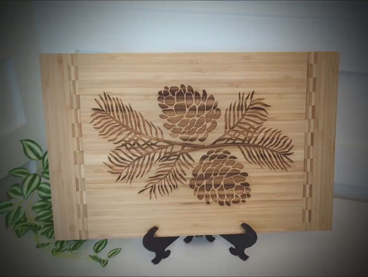 Pine Cone Home Decor - Bamboo Cutting Board with a decorative pinecone design - Environmentally Friendly Gifts, Wooden Easel Included