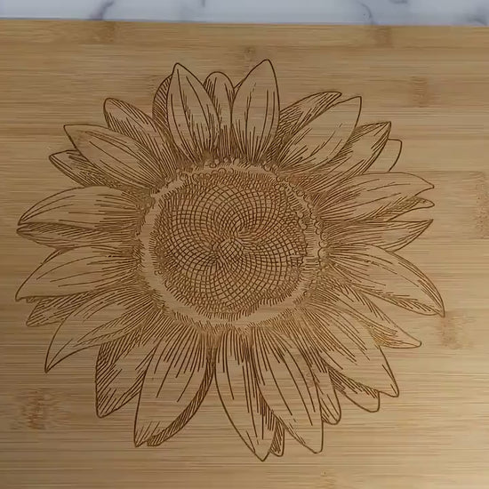 Sunflower Kitchen Decor, Large Personalized Bamboo Cutting Board for Mother's Day, Wood Cutting Board, great Environmentally Friendly Gifts
